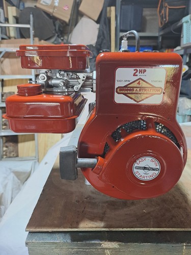 Briggs and stratton 2hp - and,