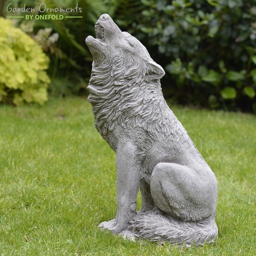Howling wolf large hand - large,