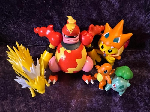 Job lot pokémon - lot, figures