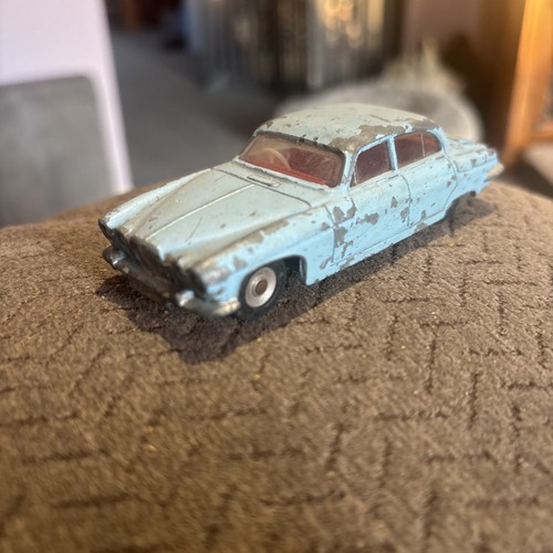 Dinky toys jaguar mark - mark, model