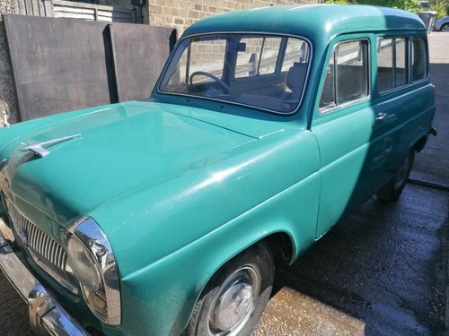 Classic cars ford - classic,
