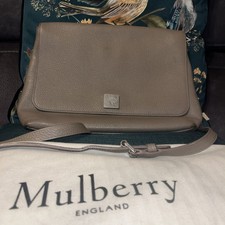 Lovely Mulberry taupe goat