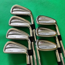 Titleist 695 CB Iron Set 7pcs 4-Pw Flex S Stiff Dynamic Gold S200 Golf Clubs