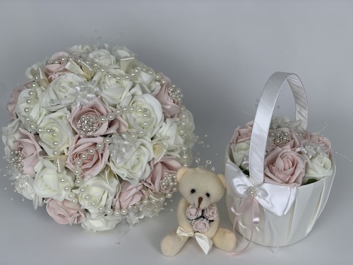 Wedding bouquets blush pink
