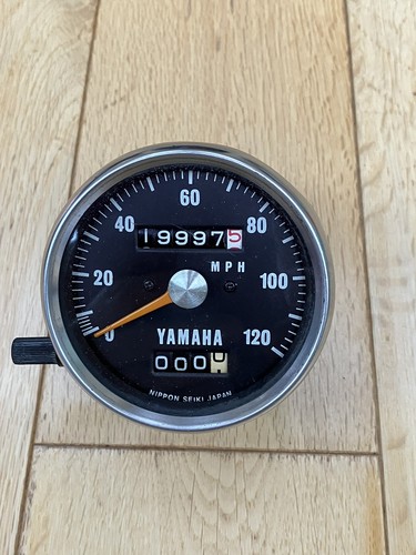 Yamaha yr5 clocks - yr5,