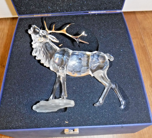Stunning swarovski crystal - stunning,