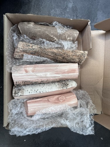 Ceramic logs for fireplace