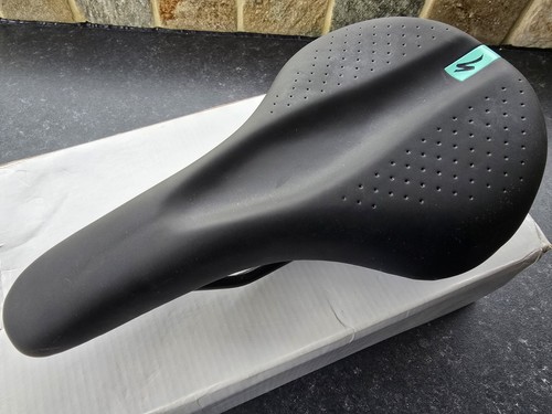 Specialized women saddle - specialized,
