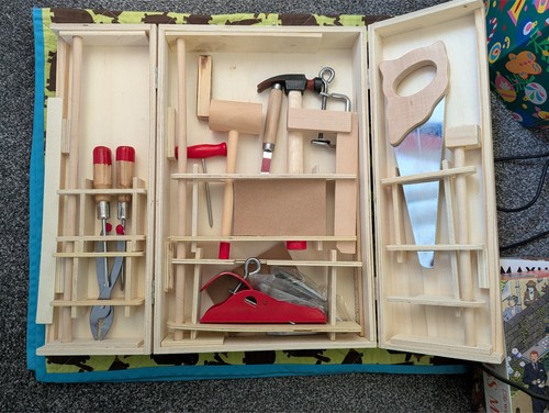 Kids tool kit wooden building - kit,