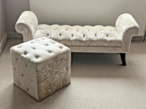 Velvet chaise longue window - longue,
