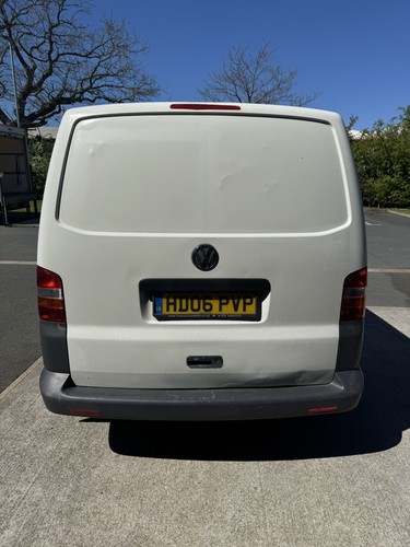 Volkswagen transporter rear - volkswagen, t5