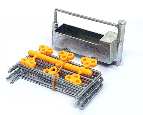 Britains farm models 32 - farm, 1/32