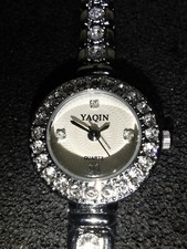 Ladies Yaqin Quartz Watch with