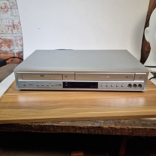 Toshiba 24vbsb dvd player - toshiba,