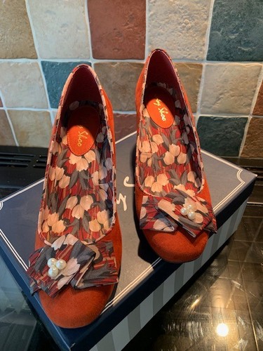 Ruby shoo rust - rust, coloured