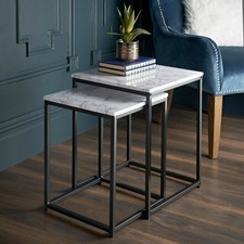Square nest tables set 2 - of,