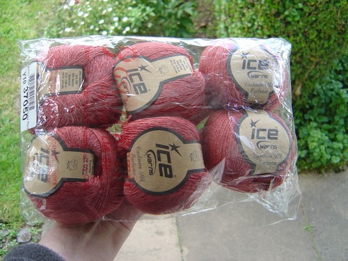 Wool yarns ice - yarns,