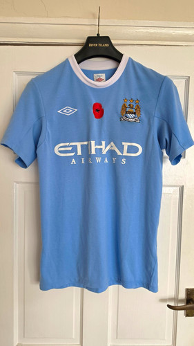 Bnwt manchester man - city, rare