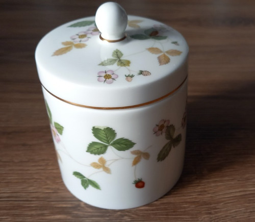 Wedgewood wild strawberry - wild,