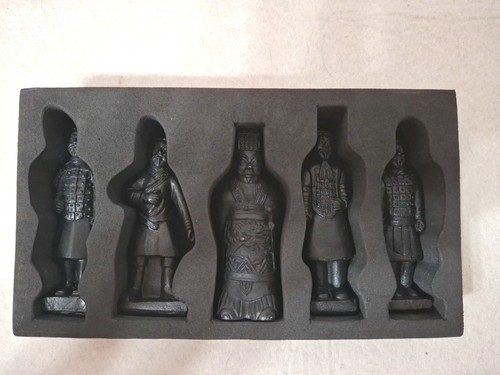 Terracotta warrior figures - terracotta,