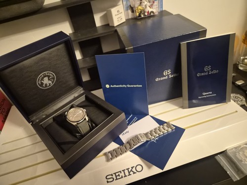 Grand seiko sbgv245 quartz - seiko,