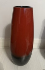 Decorative Vases Black and Red