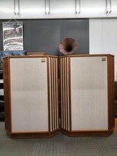 Tannoy AUTOGRAPH Monitor Gold