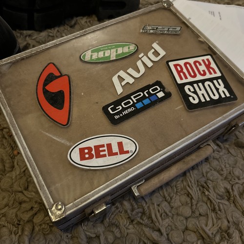 Aluminium flight case - aluminium, with