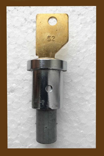 Key lock barrel for beaver - for,