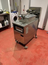 Henny Penny Pressure Fryer