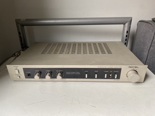 Rotel 820 integrated - rotel,