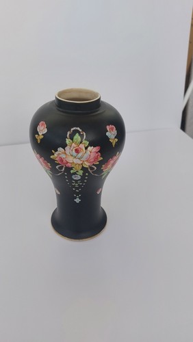 Unusual devon ware vase s - ware,