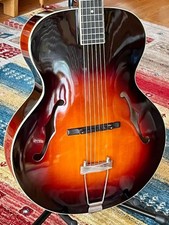 Loar LH-600