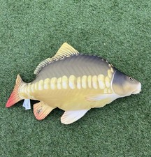 Gaby Pillows Mirror Carp Large