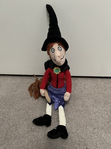 Aurora room broom witch - aurora,
