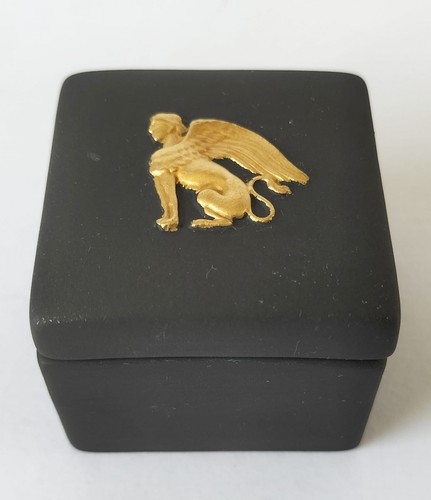 Wedgwood jasperware black and - wedgwood,