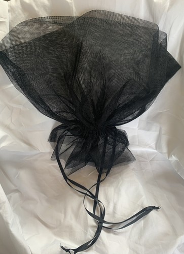 Net mess bouquet holder - 1,