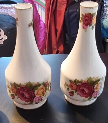 Two cottage rose bone - two,