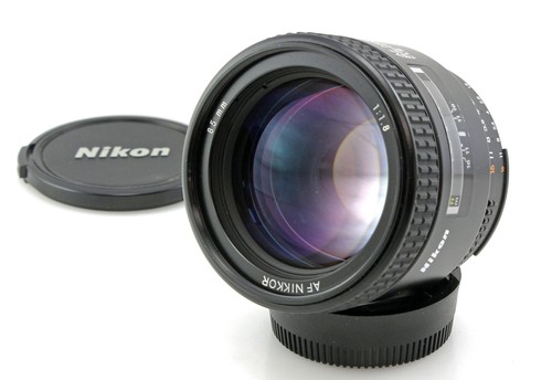 Nikon nikkor 85mm - af,