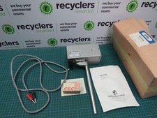 Griffin & George Compact light