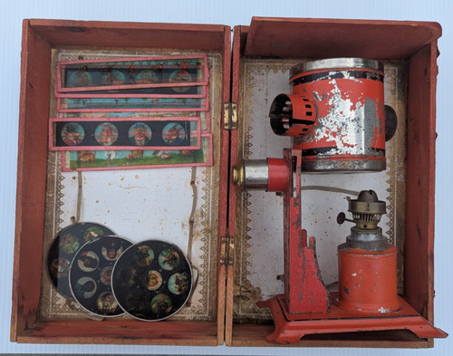 Antique german magic lantern - magic,
