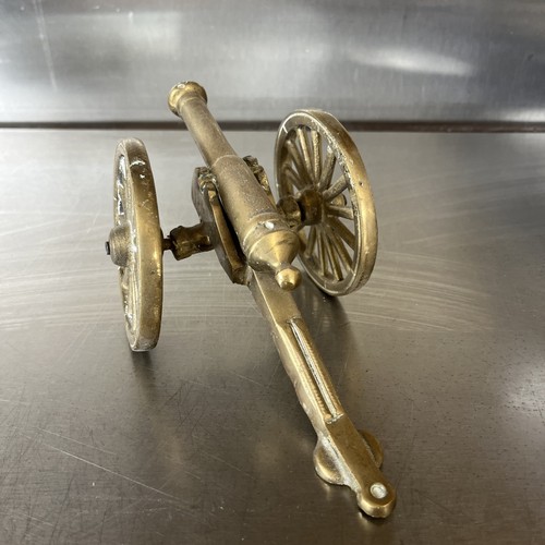 Vintage brass decorative - vintage,