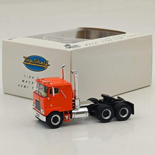 Top self replicas scale - 1:64,