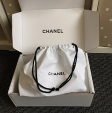 CHANEL Dust Bag With BOX / 17 x 13 x 11 cm