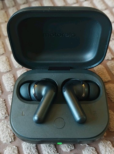 Motorola moto buds - sound, by