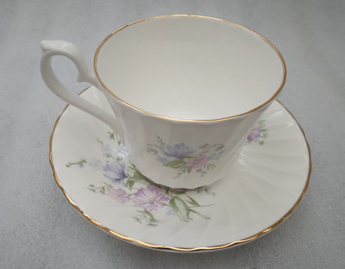 Royal kendal fine bone china - royal,