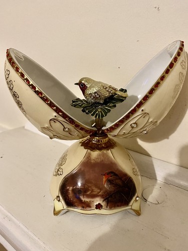 Heirloom porcelain jewel - jewel, of
