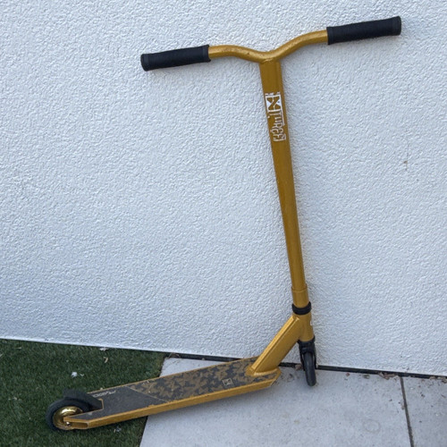 Fuzion gold black - gold/black, push