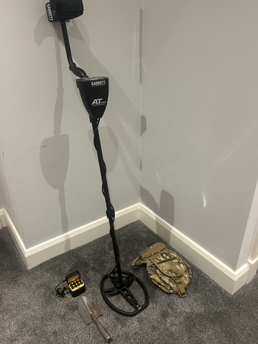 Garrett pro metal detector - at,