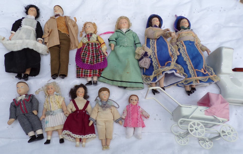 Dolls house family - dolls,